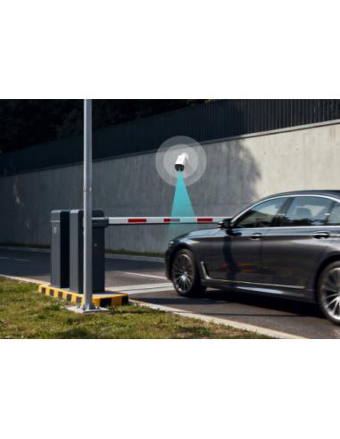 TP-LINK CÁMARA IP VIGI TIPO BULLET DE 4MP PARA EXTERIORES CON RECONOCIMIENTO DE MATRÍCULAS