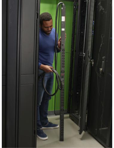APC APDU9953 unidad de distribución de energía (PDU) 24 salidas AC 0U Negro