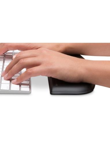 Kensington Reposamuñecas ErgoSoft™ para teclados finos y compactos