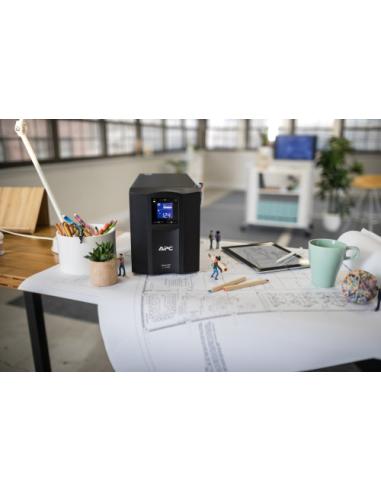 APC SMC1500IC sistema de alimentación ininterrumpida (UPS) Línea interactiva 1,5 kVA 900 W 8 salidas AC