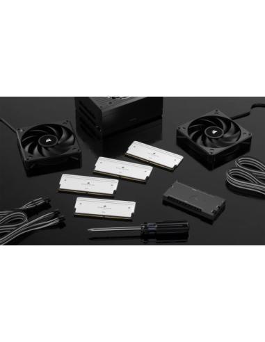 Corsair Dominator Titanium CMP32GX5M2X6600C32W módulo de memoria 32 GB 2 x 16 GB DDR5 6600 MHz