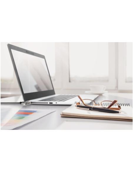 Kensington Candado fino de combinación NanoSaver® para portátiles